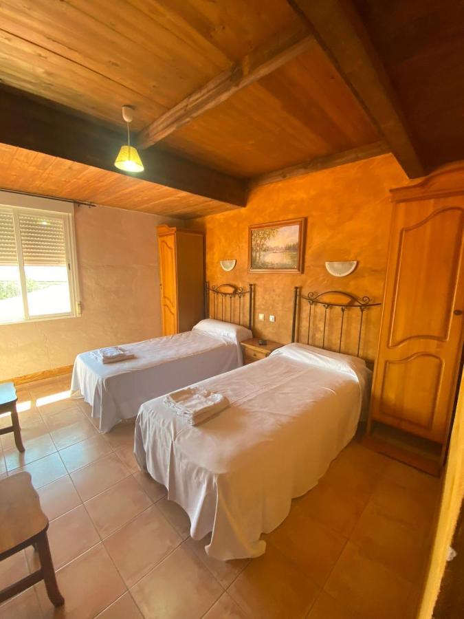 Hotel Posada Del Cid Terrer Esterno foto